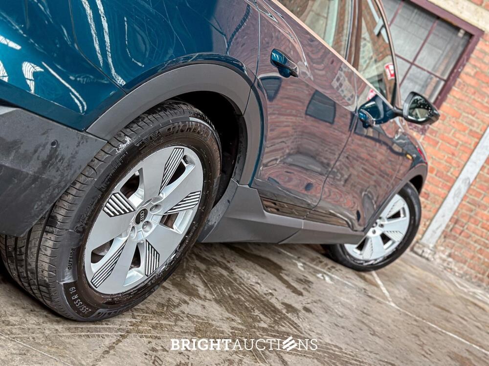 Audi E-tron Sportback 50 quattro edition 71 kWh 313pk 2020 (Origineel-NL), K-130-HS