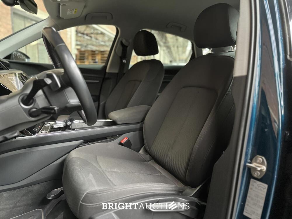 Audi E-tron Sportback 50 quattro edition 71 kWh 313pk 2020 (Origineel-NL), K-130-HS