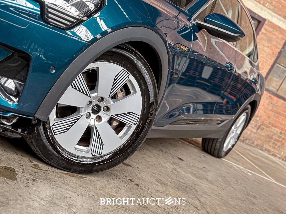 Audi E-tron Sportback 50 quattro edition 71 kWh 313pk 2020 (Origineel-NL), K-130-HS