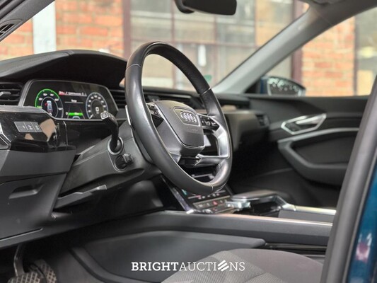 Audi E-tron Sportback 50 quattro edition 71 kWh 313pk 2020 (Origineel-NL), K-130-HS