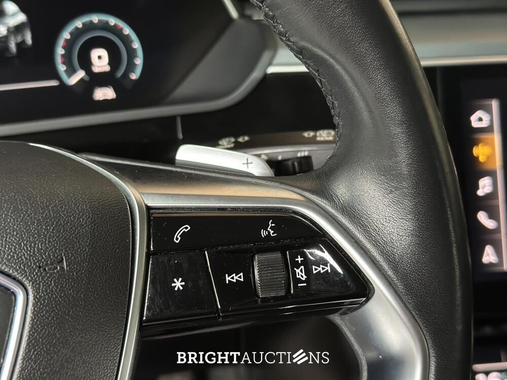 Audi E-tron 50 quattro Business edition 71 kWh 313pk 2020 (Origineel-NL+1e eigenaar), K-238-JJ