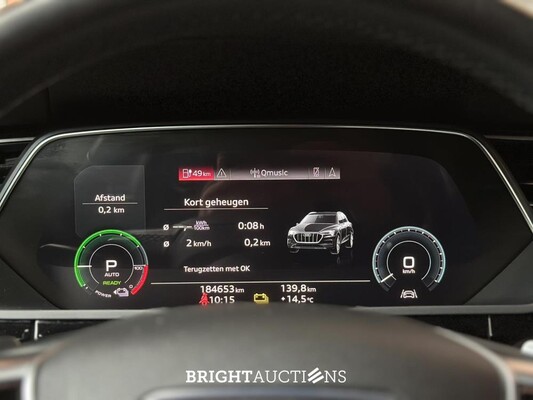 Audi E-tron 50 quattro Business edition 71 kWh 313pk 2020 (Origineel-NL+1e eigenaar), K-238-JJ