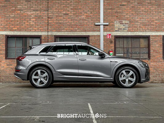 Audi E-tron 50 quattro Business edition 71 kWh 313pk 2020 (Origineel-NL+1e eigenaar), K-238-JJ