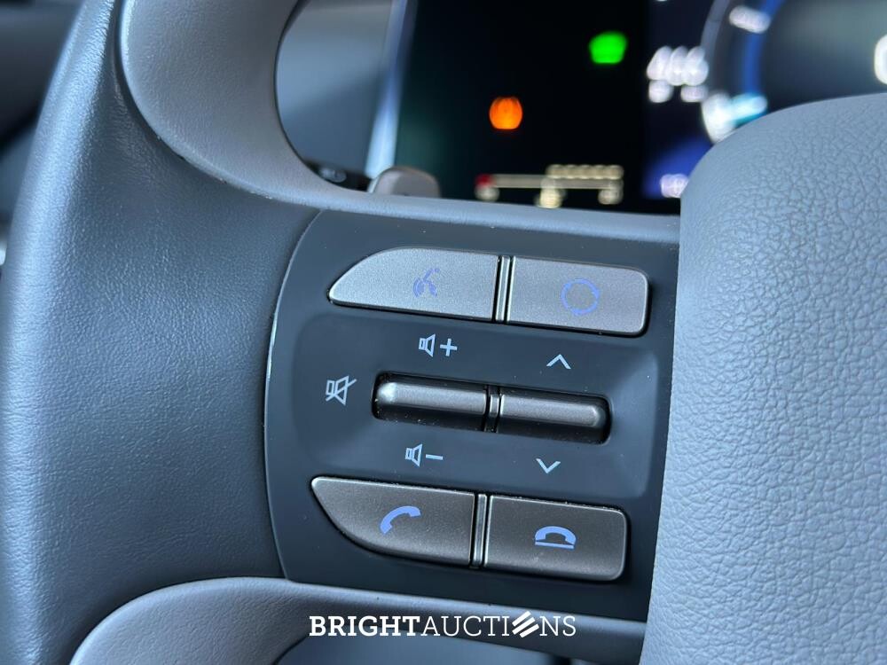 Hyundai NEXO FCEV Plus Pack 163pk 2020 (Origineel-NL), J-193-NB