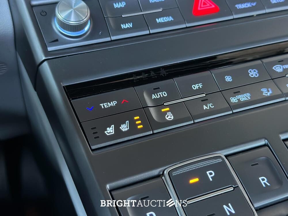 Hyundai NEXO FCEV Plus Pack 163pk 2020 (Origineel-NL), J-193-NB