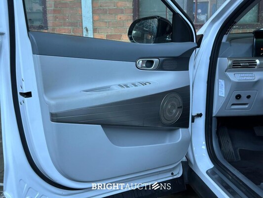 Hyundai NEXO FCEV Plus Pack 163pk 2020 (Origineel-NL), J-193-NB