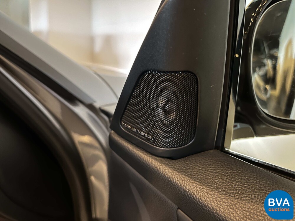 BMW 330i Coupe Automatik M-Paket 3er 272pk 2011 -Org. NL-, 79-RHP-1.