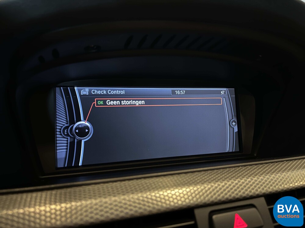 BMW 330i Coupe Automatik M-Paket 3er 272pk 2011 -Org. NL-, 79-RHP-1.