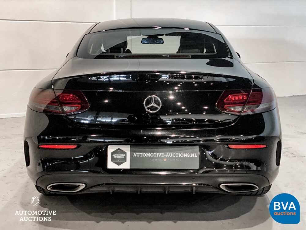2017 Mercedes-Benz C180 Coupé AMG C-Klasse 156pk, G-955-VT.