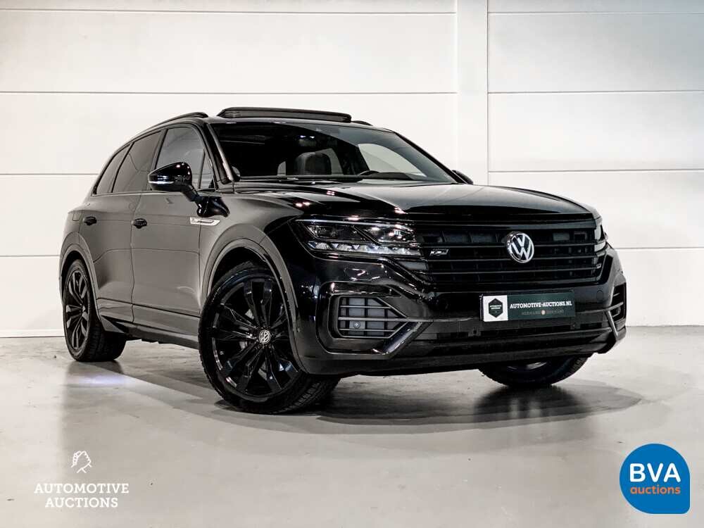 Volkswagen Touareg R-Line 286 PS 3.0TDI 2018 NEUES MODELL, XN-968-V.