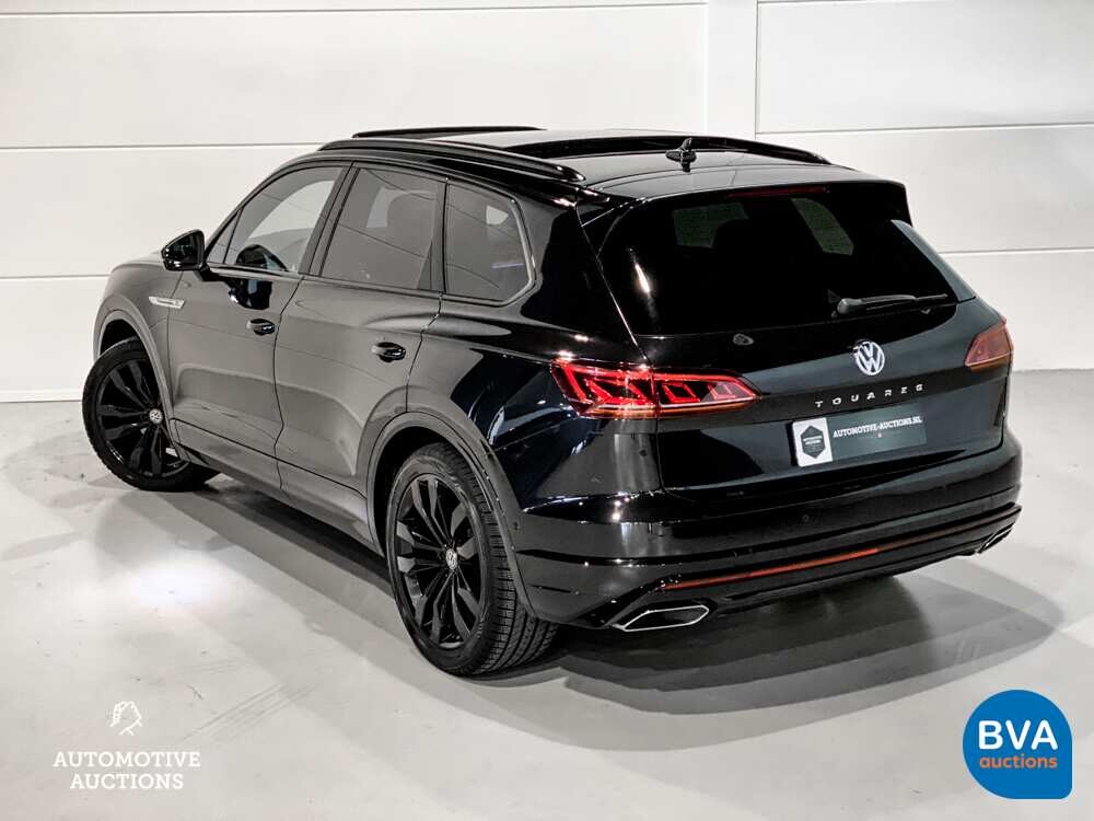 Volkswagen Touareg R-Line 286 PS 3.0TDI 2018 NEUES MODELL, XN-968-V.