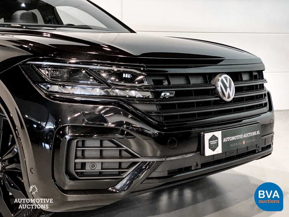 Volkswagen Touareg R-Line 286 PS 3.0TDI 2018 NEUES MODELL, XN-968-V.