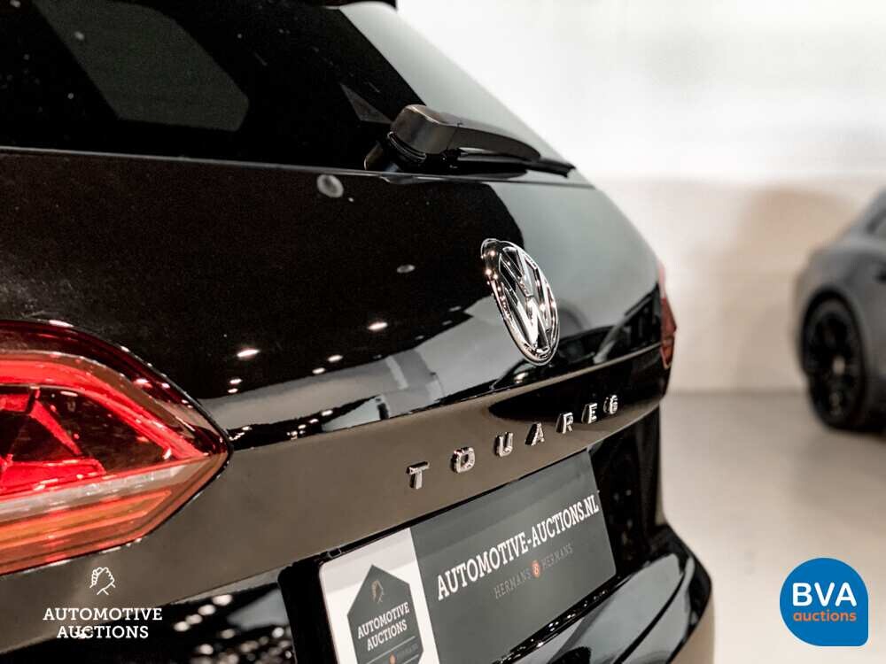 Volkswagen Touareg R-Line 286 PS 3.0TDI 2018 NEUES MODELL, XN-968-V.