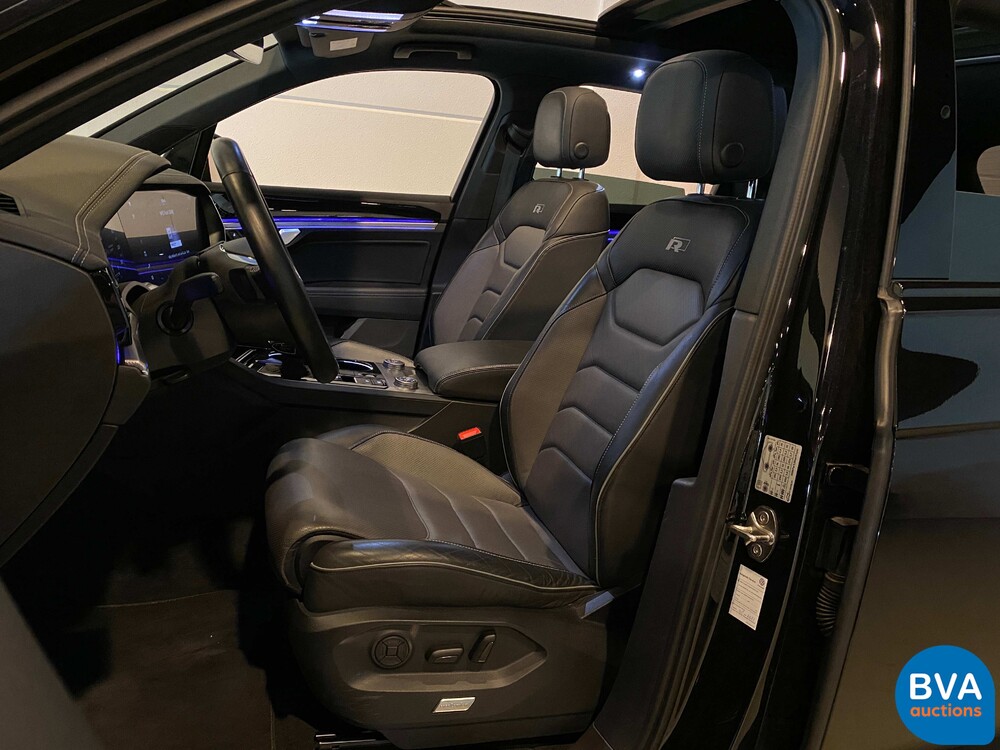 Volkswagen Touareg R-Line 286 PS 3.0TDI 2018 NEUES MODELL, XN-968-V.