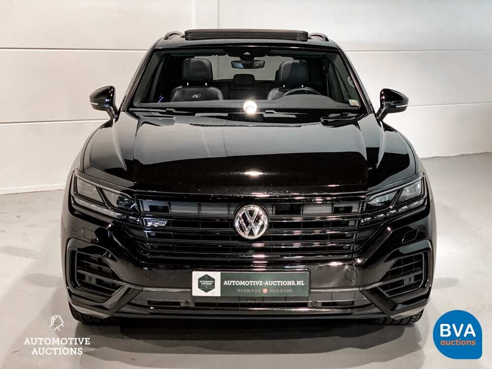 Volkswagen Touareg R-Line 286 PS 3.0TDI 2018 NEUES MODELL, XN-968-V.