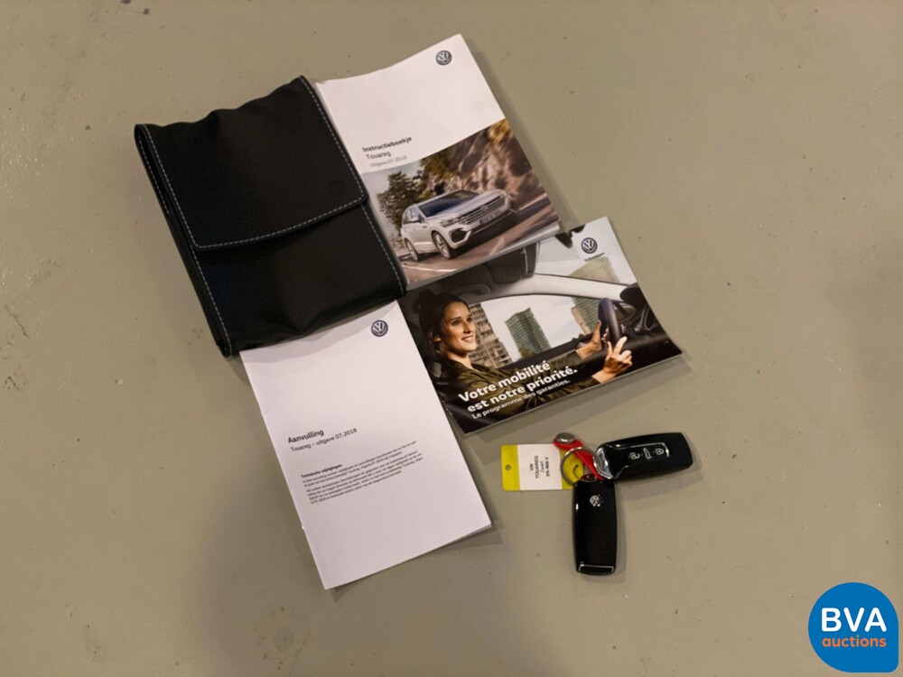 Volkswagen Touareg R-Line 286 PS 3.0TDI 2018 NEUES MODELL, XN-968-V.