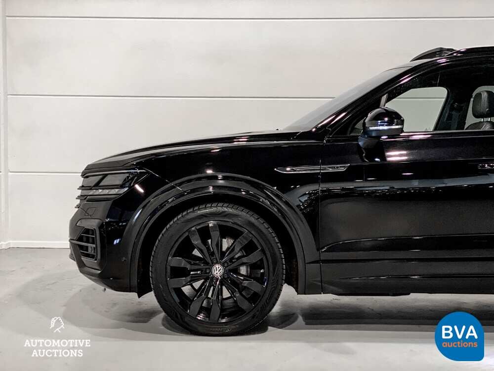 Volkswagen Touareg R-Line 286 PS 3.0TDI 2018 NEUES MODELL, XN-968-V.