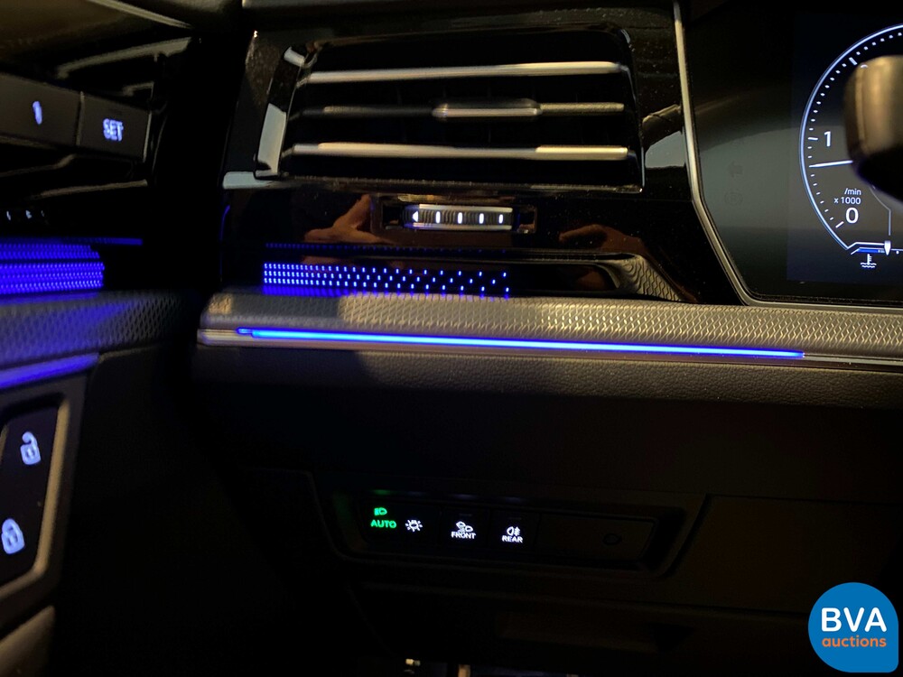 Volkswagen Touareg R-Line 286 PS 3.0TDI 2018 NEUES MODELL, XN-968-V.