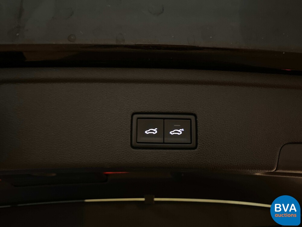 Volkswagen Touareg R-Line 286 PS 3.0TDI 2018 NEUES MODELL, XN-968-V.