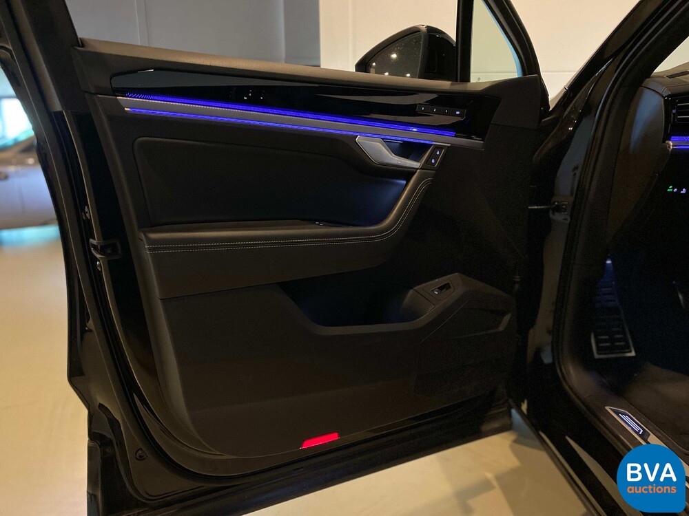 Volkswagen Touareg R-Line 286 PS 3.0TDI 2018 NEUES MODELL, XN-968-V.