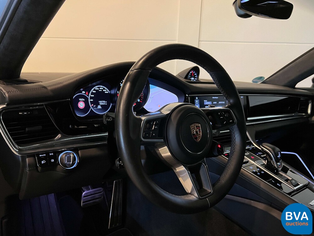 Porsche Panamera 4S Diesel 4.0 V8 421PS 2017 NW-Modell, J-543-VD.