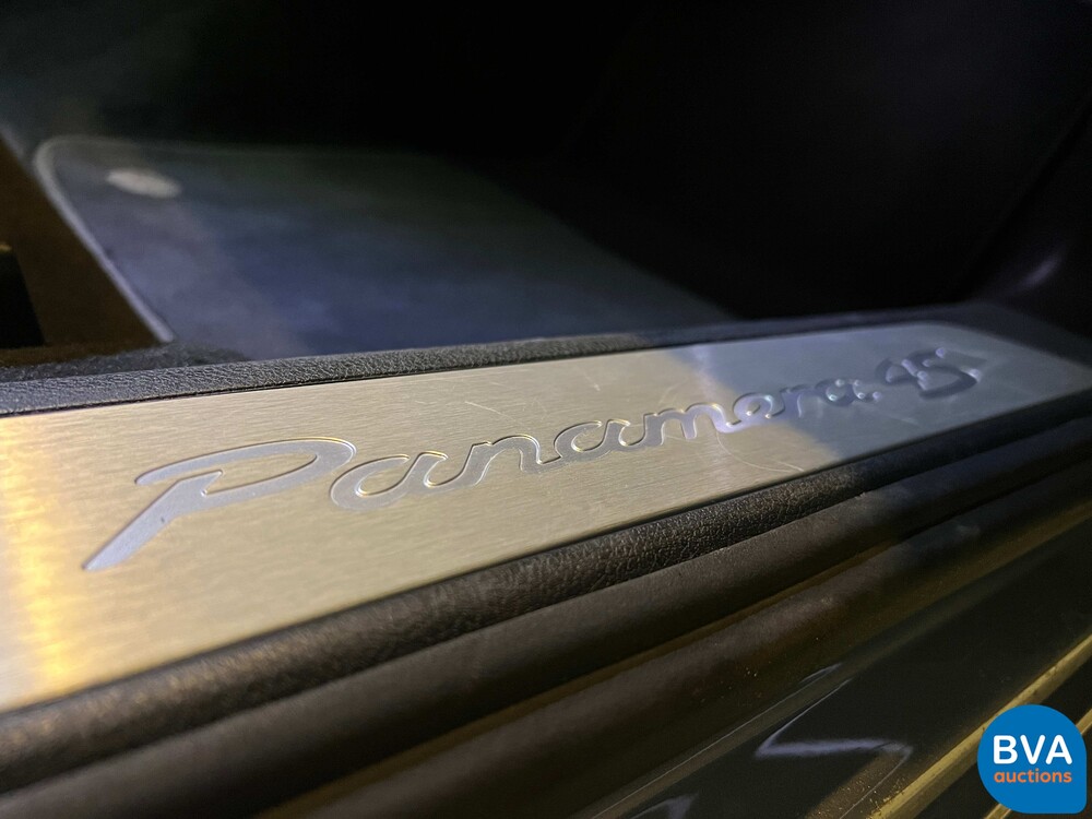 Porsche Panamera 4S Diesel 4.0 V8 421PS 2017 NW-Modell, J-543-VD.