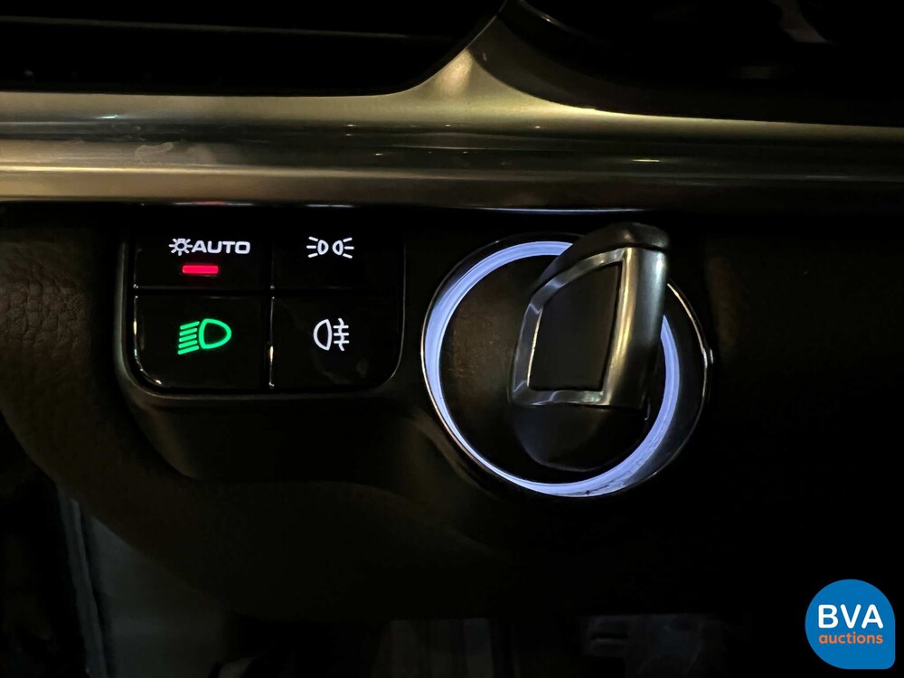 Porsche Panamera 4 Sport Turismo 3.0 330PS 2018 -Org. NL-, SL-935-G.