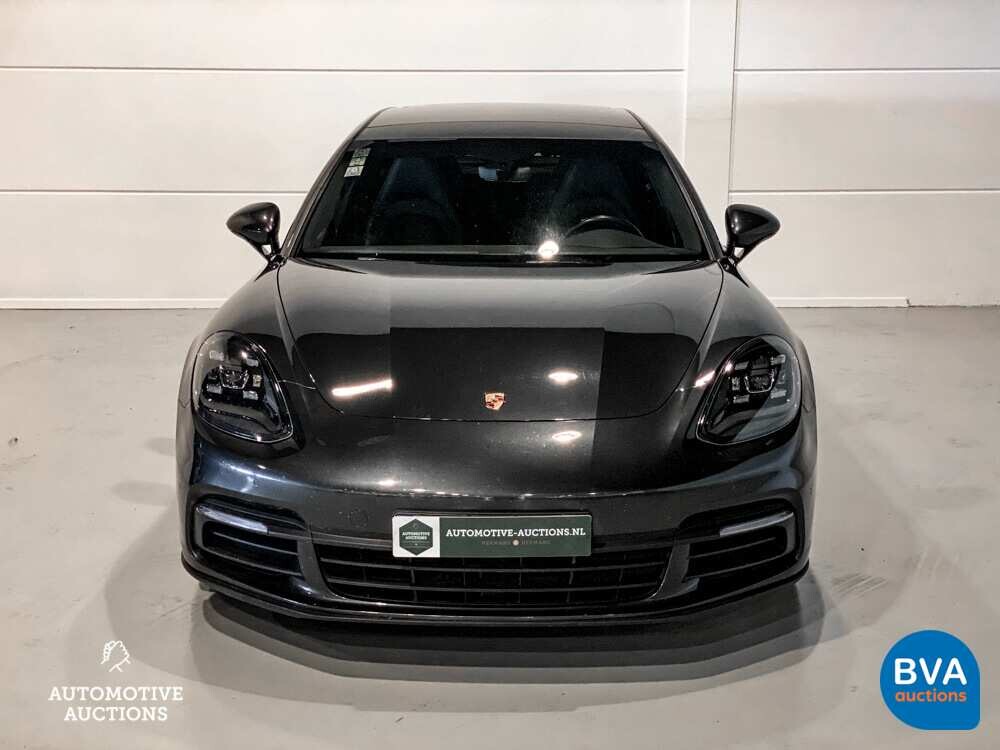 Porsche Panamera 4 Sport Turismo 3.0 330PS 2018 -Org. NL-, SL-935-G.