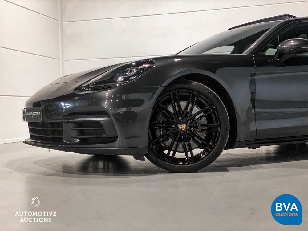Porsche Panamera 4 Sport Turismo 3.0 330PS 2018 -Org. NL-, SL-935-G.