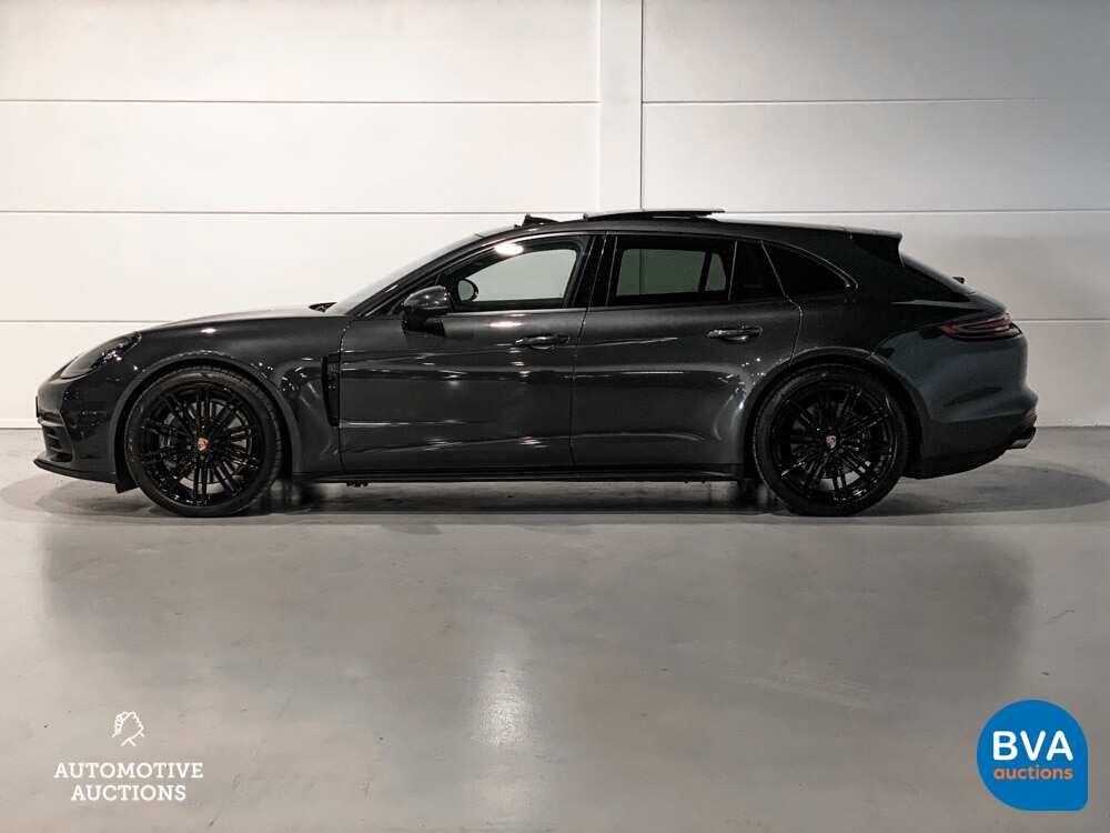 Porsche Panamera 4 Sport Turismo 3.0 330PS 2018 -Org. NL-, SL-935-G.