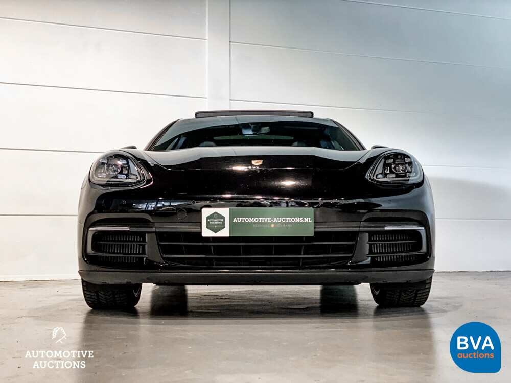 Porsche Panamera 4 Sport Turismo E-Hybrid SportChrono 462pk 2017 Plug-In Hybrid NW MODELL.