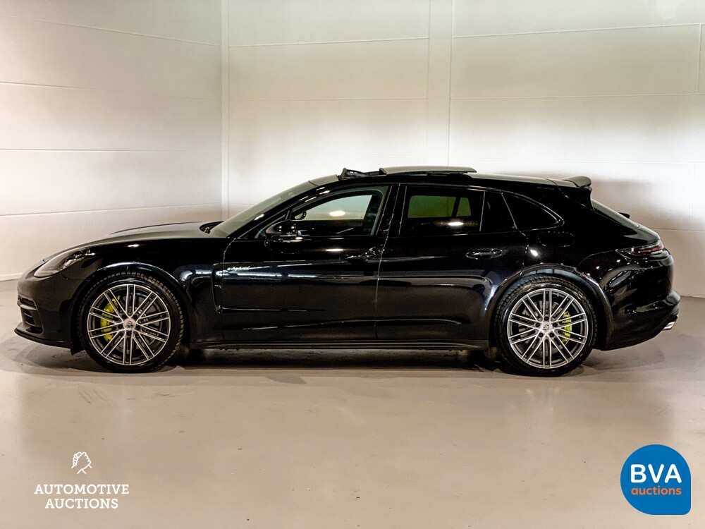 Porsche Panamera 4 Sport Turismo E-Hybrid SportChrono 462pk 2017 Plug-In Hybrid NW MODELL.