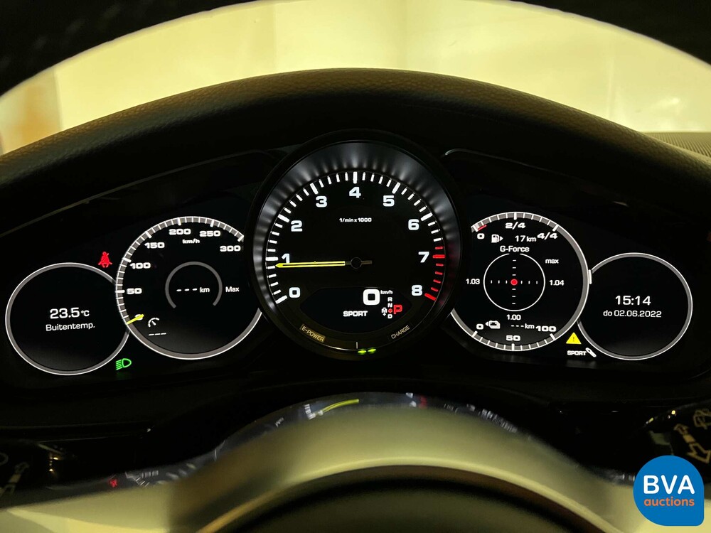 Porsche Panamera 4 Sport Turismo E-Hybrid SportChrono 462pk 2017 Plug-In Hybrid NW MODELL.