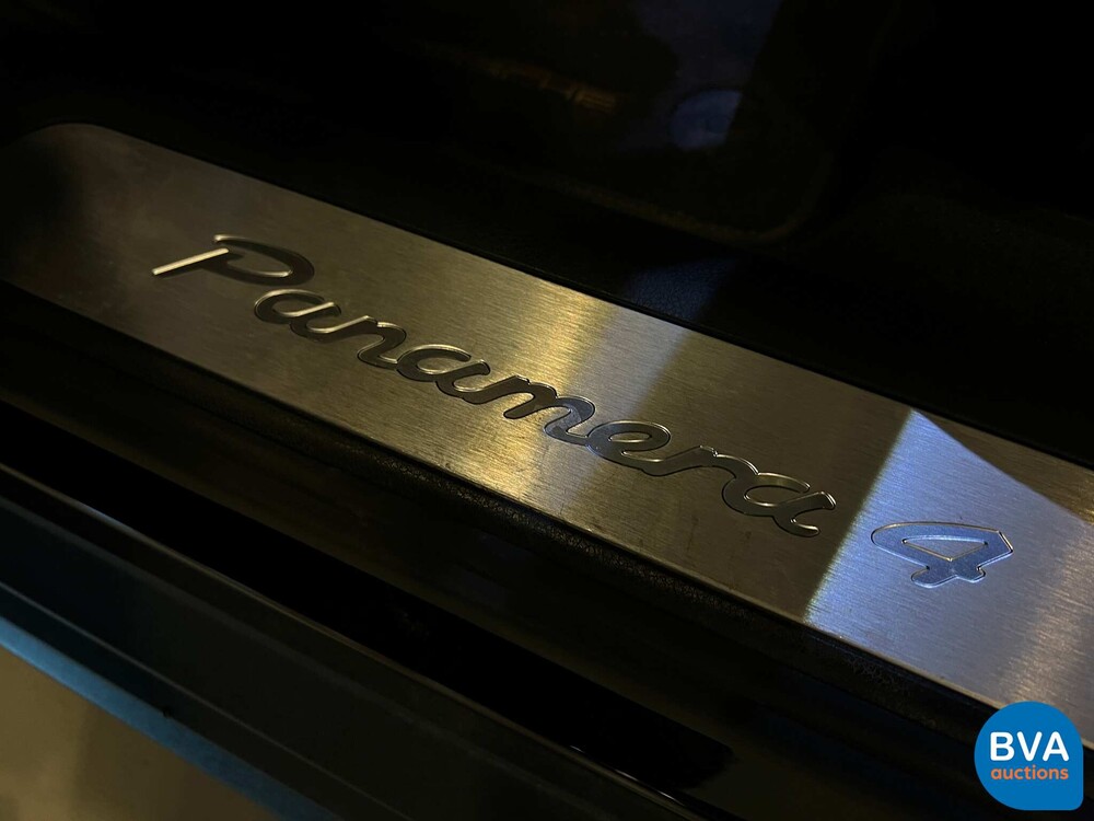 Porsche Panamera 4 Sport Turismo E-Hybrid SportChrono 462pk 2017 Plug-In Hybrid NW MODELL.