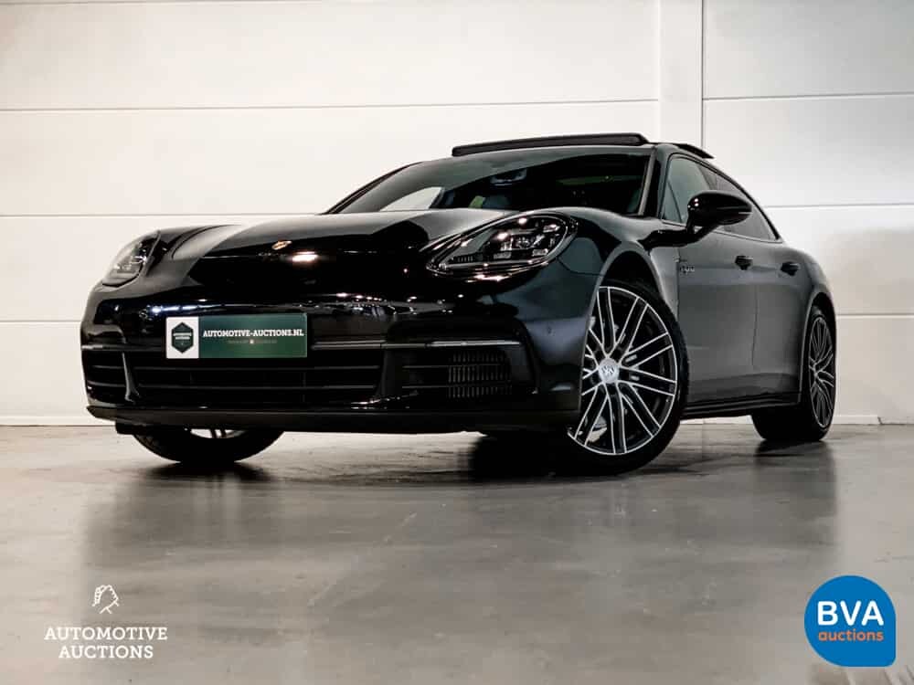 Porsche Panamera 4 Sport Turismo E-Hybrid SportChrono 462pk 2017 Plug-In Hybrid NW MODELL.