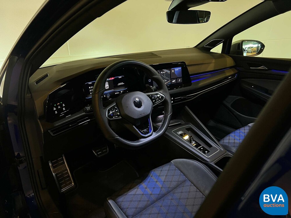 VW Golf R2.0 4Motion -NW-MODELL- 320PS Golf VIII 2021 -GARANTIE-.