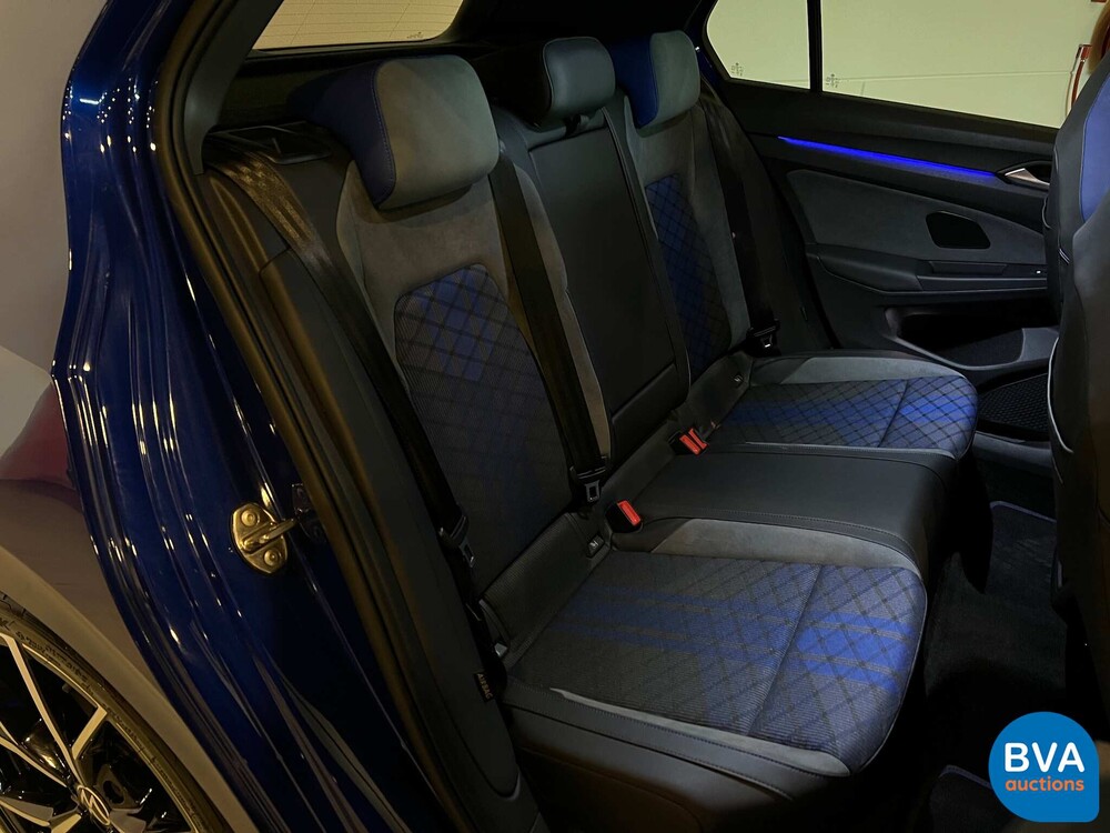 VW Golf R2.0 4Motion -NW-MODELL- 320PS Golf VIII 2021 -GARANTIE-.