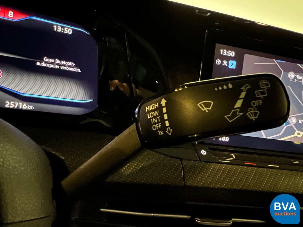 VW Golf R2.0 4Motion -NW-MODELL- 320PS Golf VIII 2021 -GARANTIE-.