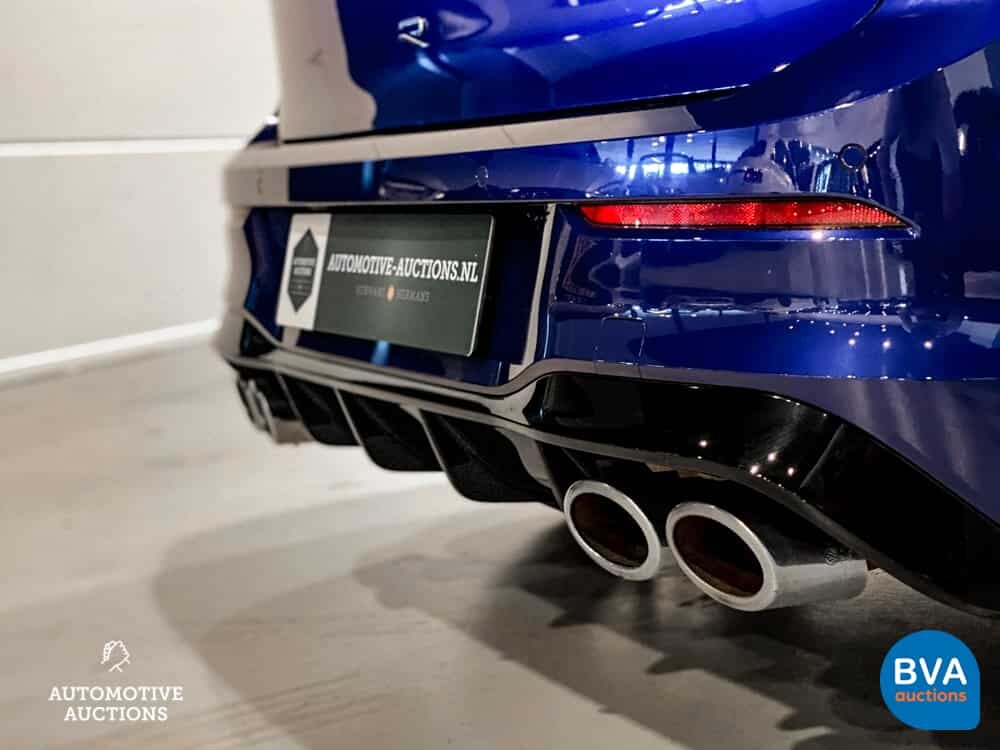 VW Golf R2.0 4Motion -NW-MODELL- 320PS Golf VIII 2021 -GARANTIE-.