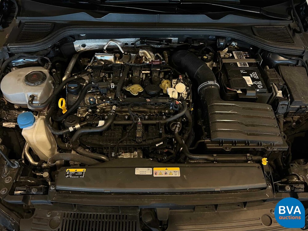 VW Golf R2.0 4Motion -NW-MODELL- 320PS Golf VIII 2021 -GARANTIE-.