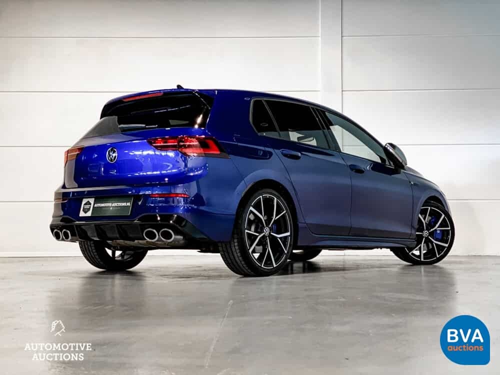 VW Golf R2.0 4Motion -NW-MODELL- 320PS Golf VIII 2021 -GARANTIE-.