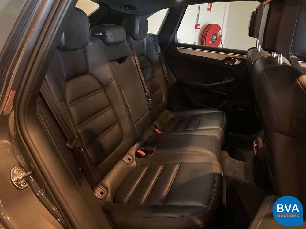 Porsche Macan Turbo 3.6 400PS 2015 -Org. NL-, 4-ZSP-38.