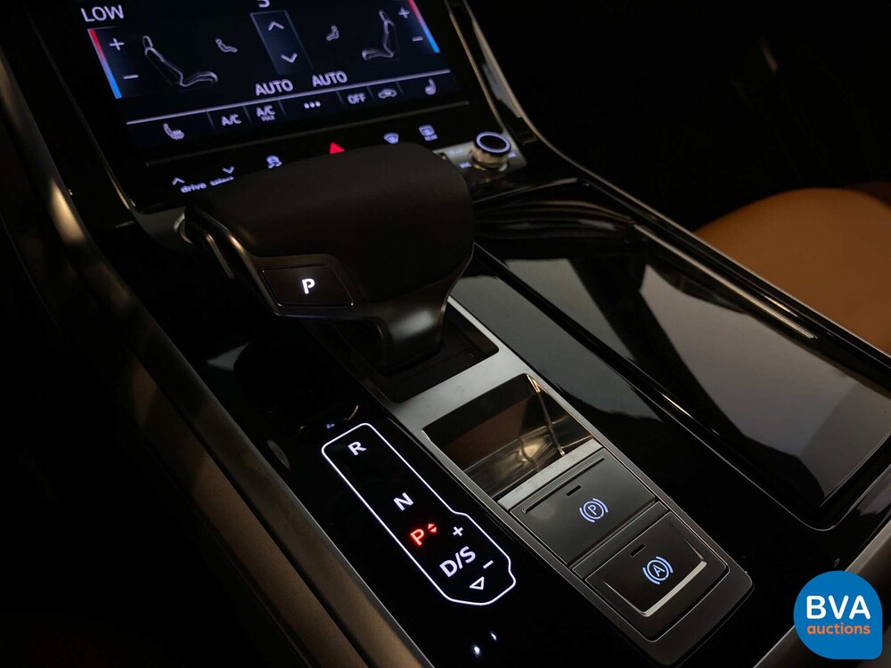 Audi Q8 50TDI Quattro SPORT 286PS 2019 EURO6.