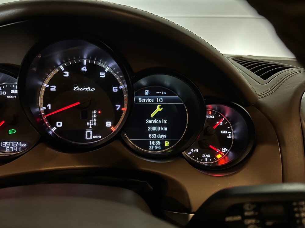 Porsche Cayenne 4.8 Turbo 500 PS 2011, H-476-FK.