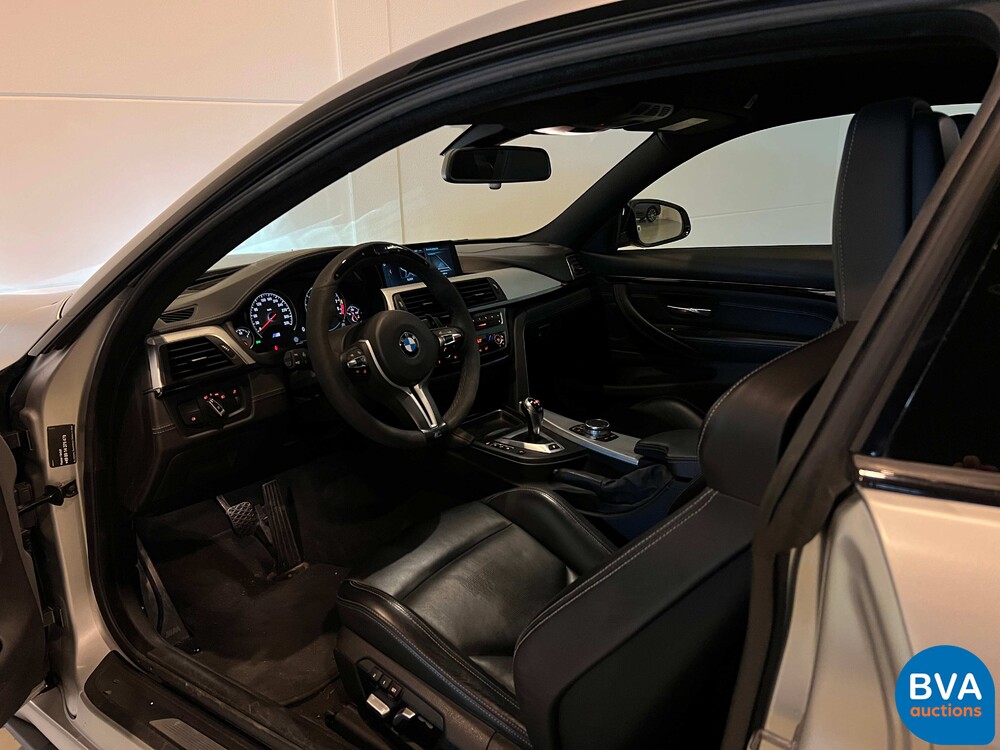 BMW M4 Competition Coupé 450 PS M-Performance 4er, P-767-SK.