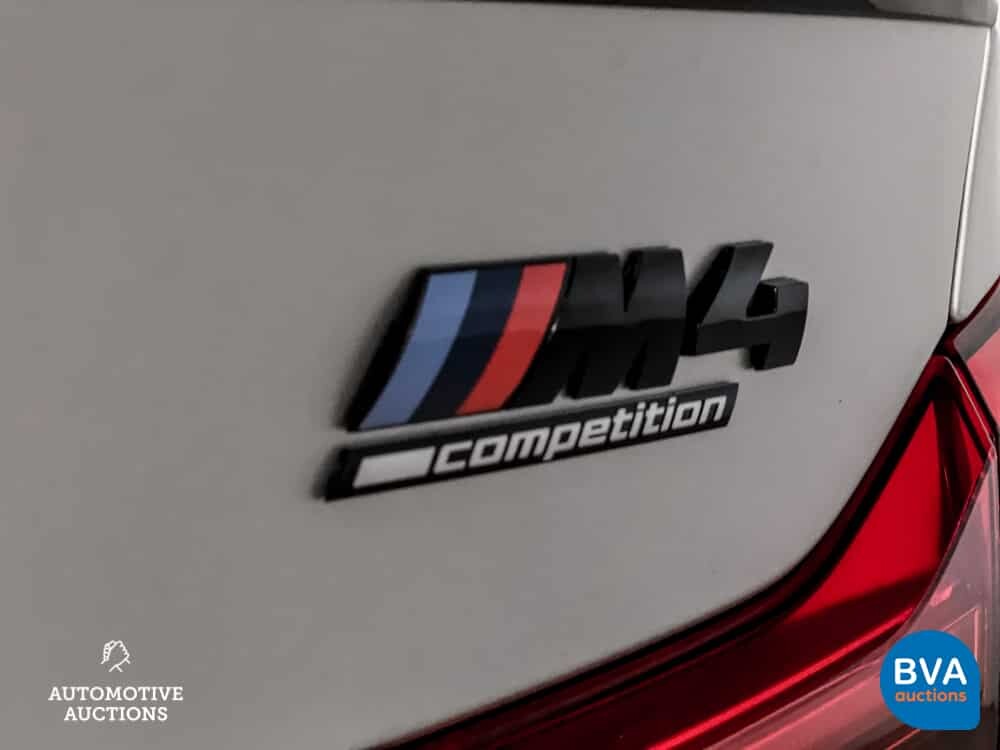 BMW M4 Competition Coupé 450 PS M-Performance 4er, P-767-SK.