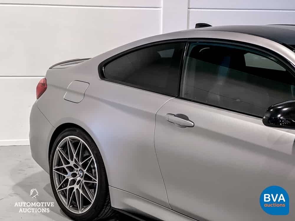 BMW M4 Competition Coupé 450 PS M-Performance 4er, P-767-SK.
