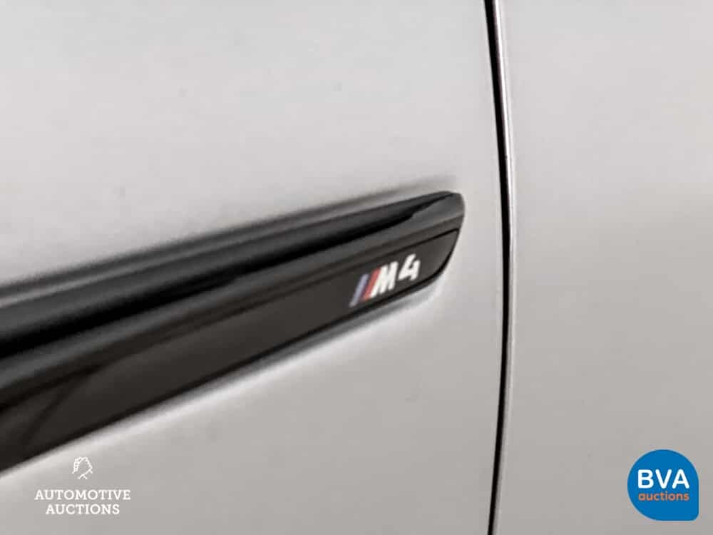 BMW M4 Competition Coupé 450 PS M-Performance 4er, P-767-SK.