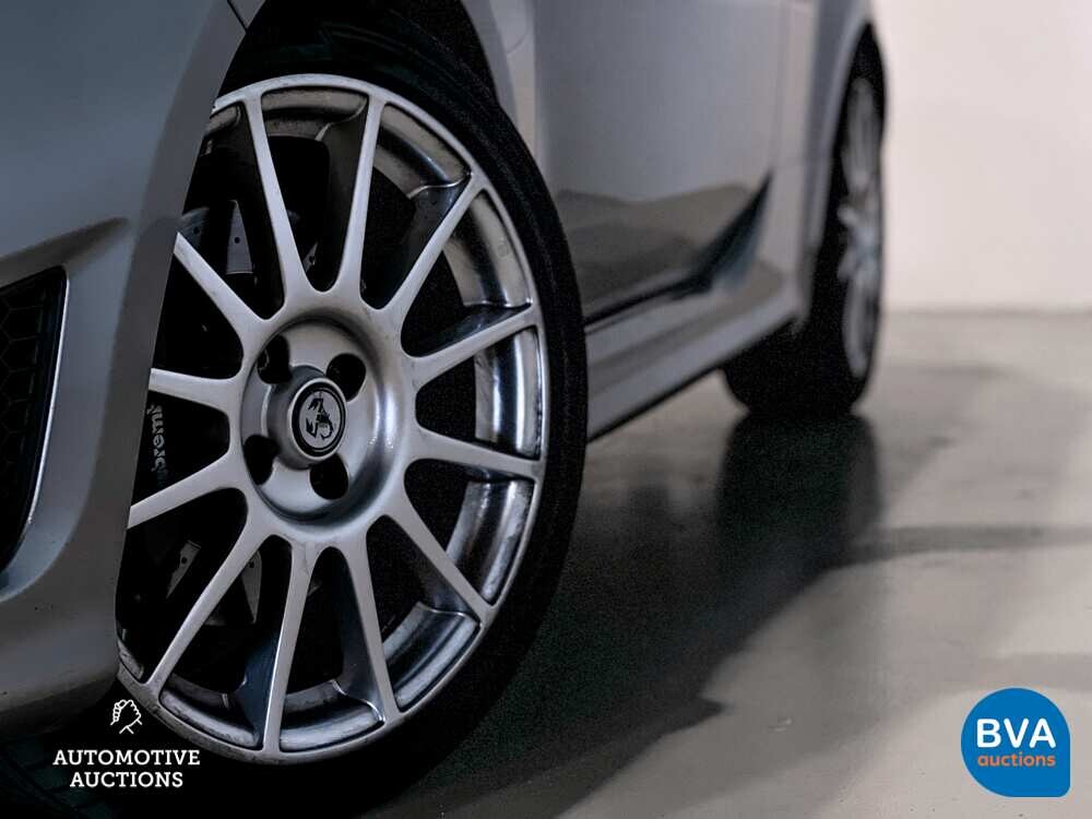 Abarth 500 C 1.4 Wettbewerb 70. Jahrestag 179 PS 2019 AKRAPOVIC, N-848-ZB.