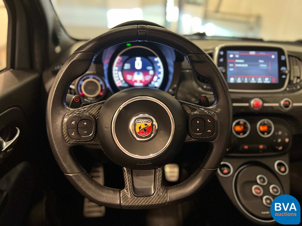Abarth 500 C 1.4 Wettbewerb 70. Jahrestag 179 PS 2019 AKRAPOVIC, N-848-ZB.